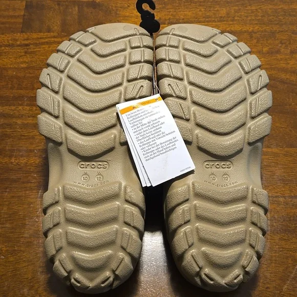 Crocs Off Road Sports Clog - Picture 7 of 8